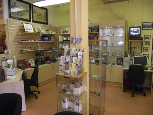 PenRoomNewGiftShop1